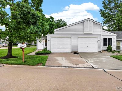1611 Claydell Dr #18