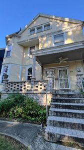 2539 Ingleside Ave