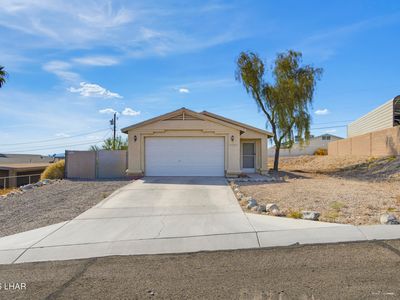 Property at 3017 Caliente Dr, Lake Havasu City, AZ