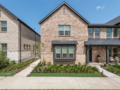 424 Parkside Dr