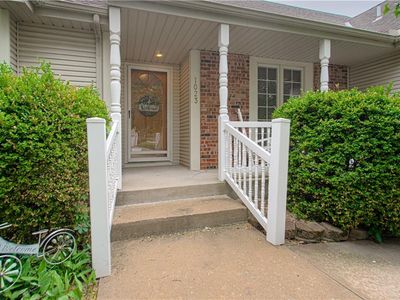 Property at 1023 E Oakview St, Olathe, KS