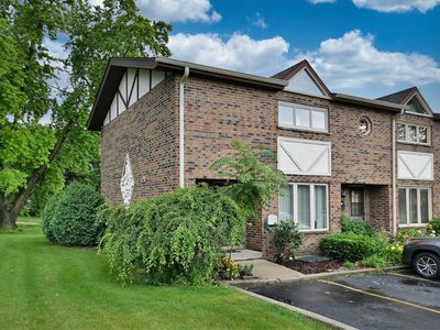 214 N West Ave APT 1