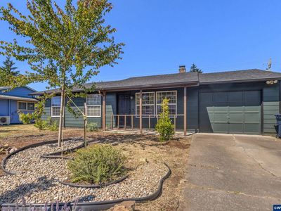444 Heffley St S
