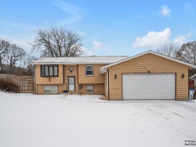 Property at 3 Sheehan Dr, Lake Villa, IL