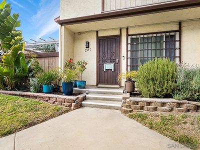 238 Regency Ct Unit C