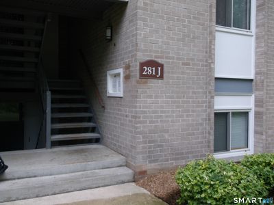 281 Gardner Avenue #J4