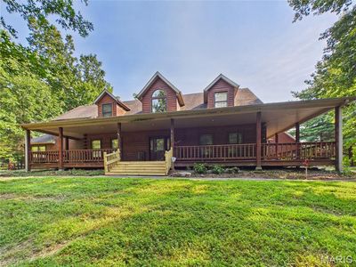 331 Pine Log Ln