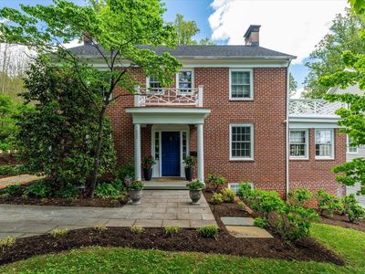 1627 Oxford Rd