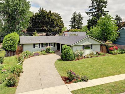 5320 SW Cherry Ave