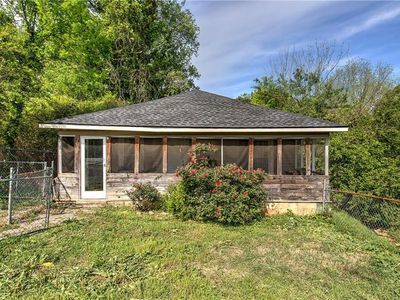 2014 Maple Ave SW