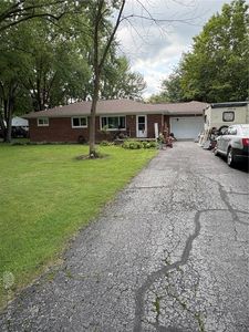 2576 Lefevre Rd