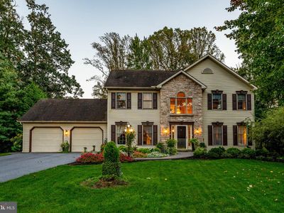 895 Skyline Dr