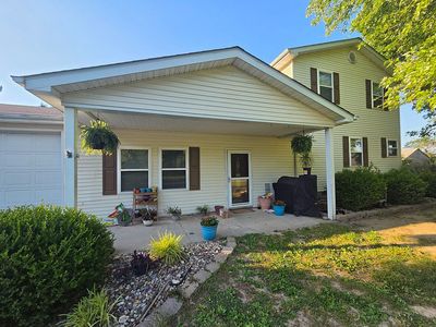 10922 E Straw Rd