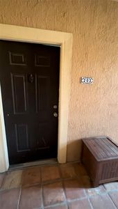 5572 Metrowest Blvd APT 203