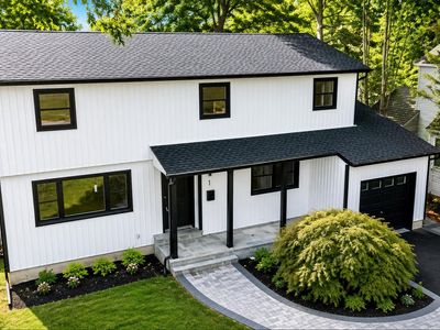 441 Roslyn Road