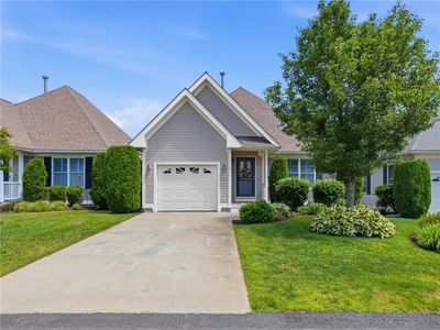 7 Daisy Ln