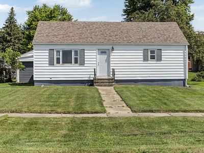 225 Latrobe Ave