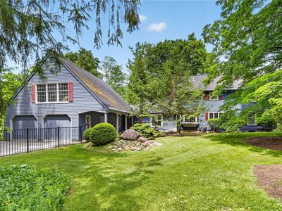 2 Pleasant Grove Ln