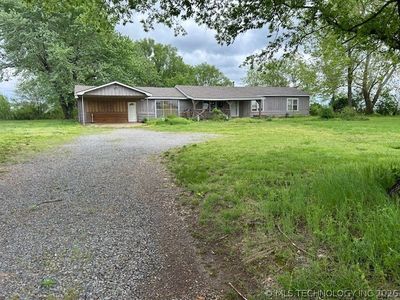 3620 S Country Club Rd