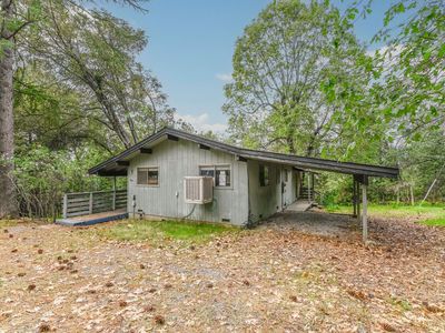 52 Iris Way