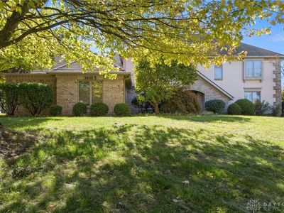 3685 Harmeling Dr