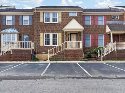 306 Worthington Sq