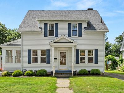 66 Emerson Ave