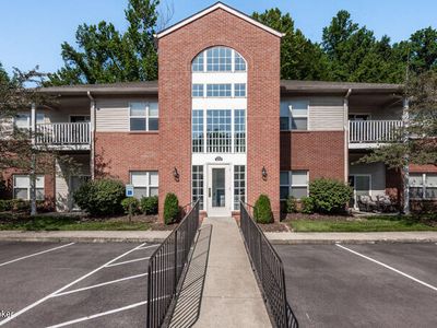 9208 Hawthorne Pointe Dr Unit 102