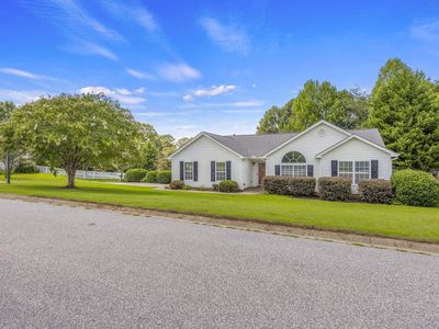 Property at 2 Avebury Ct, Travelers Rest, SC