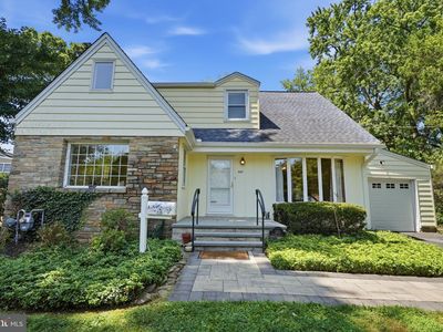 300 Pingree Ave
