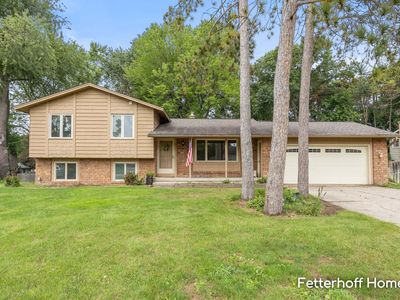 6325 Bechalla Dr SE