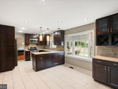 7142 Red Horse Tavern Ln