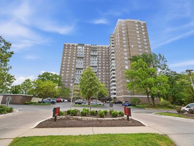 2444 Madison Rd Unit 2002