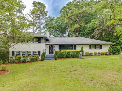 6627 Formosa Dr