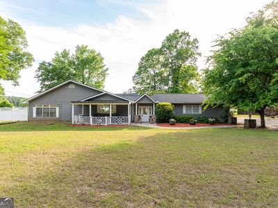 142 Spurgeon Dr SE