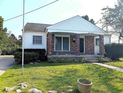 1619 Logan Ave