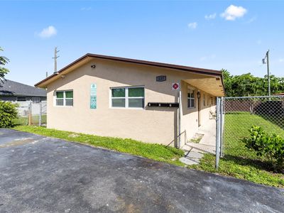 237 NW 12th Court
