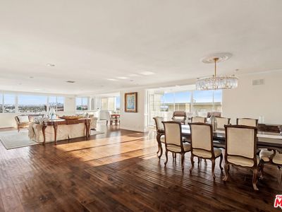 838 N Doheny Dr #Phc