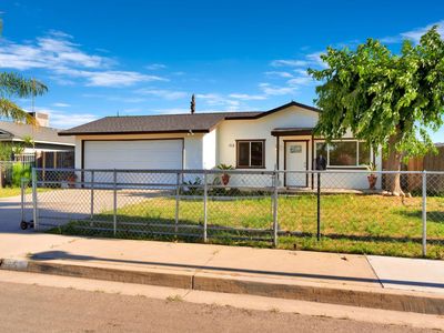 Property at 655 Forest Ln, Sanger, CA