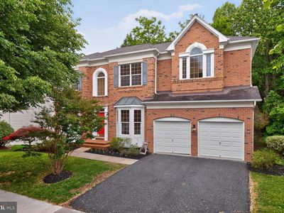 404 Misty Knoll Dr