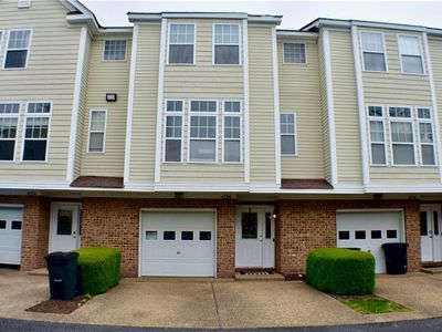 4720 Beach Bay Ct