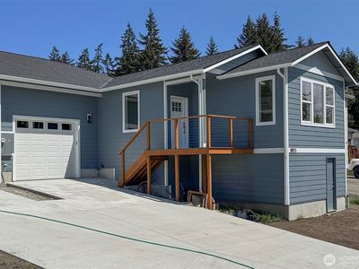 Property at 1911 W 10th St, Port Angeles, WA