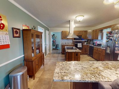 1936 Marshall Kirk Rd