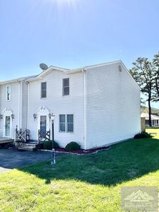102 Glendale Ave