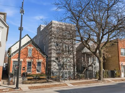 1412 W Diversey Pkwy #B