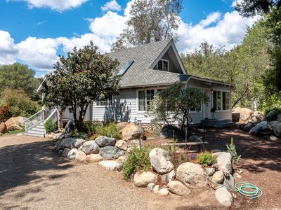 42695 42695 Sierra Drive