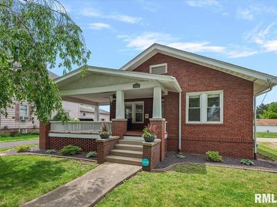 1145 S Clay Ave