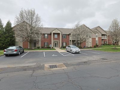 8021 Pinnacle Point Dr APT 104