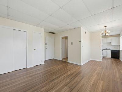 549 E 4th St APT D5