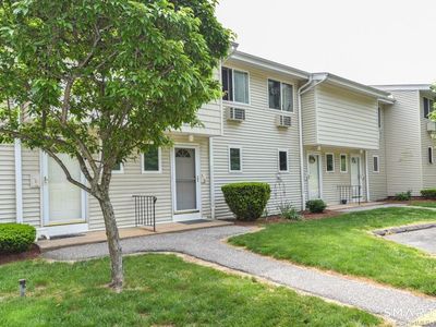 220 Main Street #1B